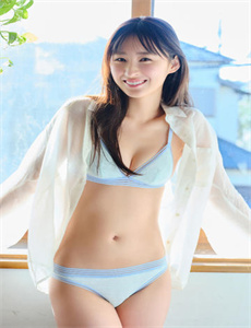 《乡镇上卖b老妇》